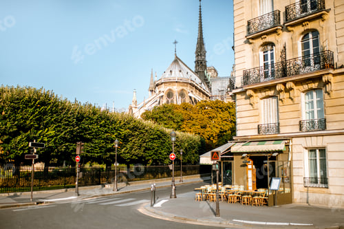 Preview: Notre-Dame cathedral in Paris