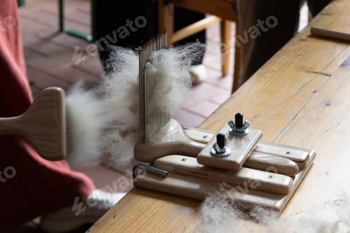 Preview: Preparing Raw Wool for Spinning