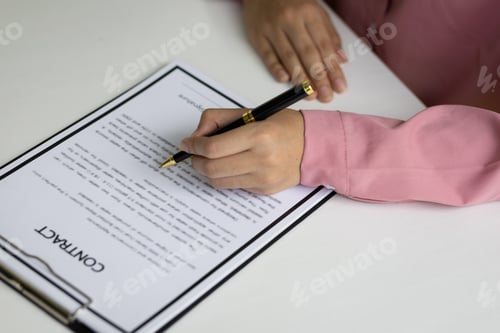 Preview: Signing of a real estate contract. Home Insurance and Real Estate