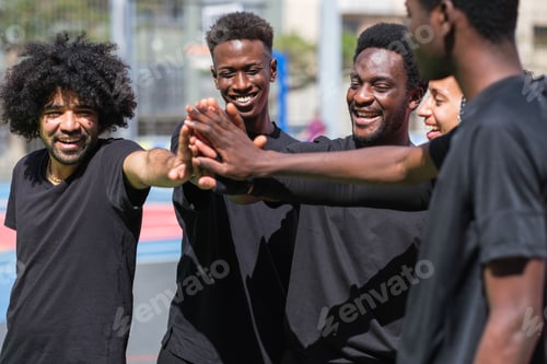 Preview: Street basketball team fighting together