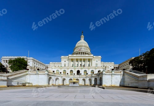 Preview: US Capitol building dome in Washington DC.