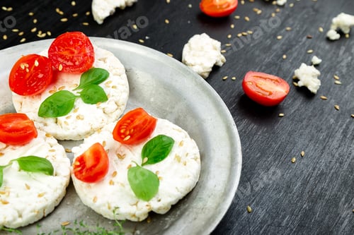 Preview: Healthy Rice Cakes.
