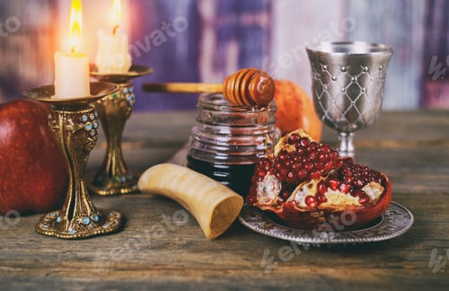 Preview: Rosh hashanah jewish New Year holiday concept. shofar, honey and pomegranate Traditional symbols
