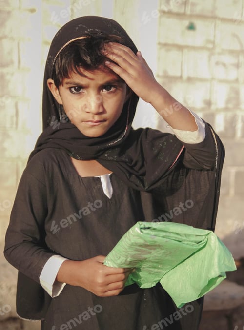 Preview: Indian child