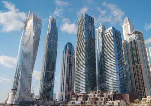 Preview: Dubai, United Arab Emirates, March 26, 2023: Beautiful view on Dubai marina