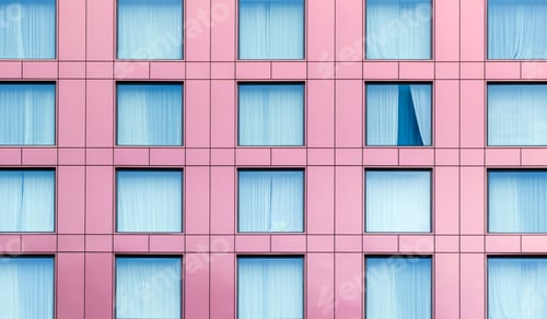 Preview: Open Hotel Curtains