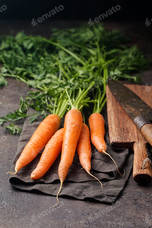 Preview: Fresh and sweet carrot