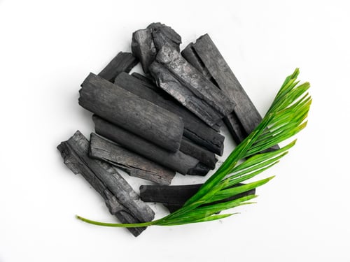 Preview: Charcoal from natural wood is useful as a fuel, medicine, food and beauty care.