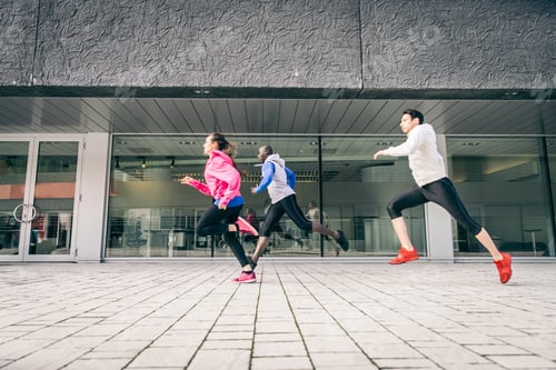 Preview: Runners training outdoors