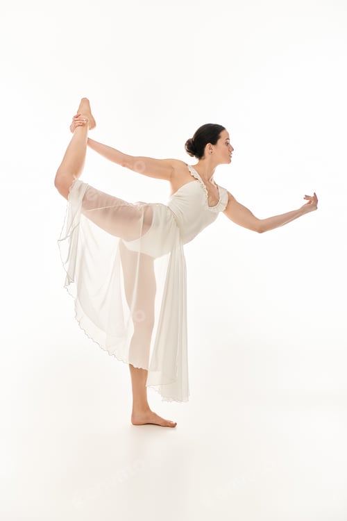 Preview: Beautiful Young Woman Dancing