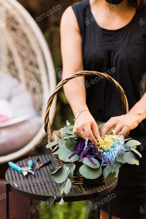 Preview: Florist hands detail arrangement flowers decoration. woman owner business plant shop worker