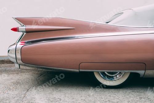 Preview: Classic old car