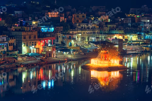 Preview: View of indian pilgrimage sacred city Pushkar with Pushkar ghats. Rajasthan, India. Horizontal pan