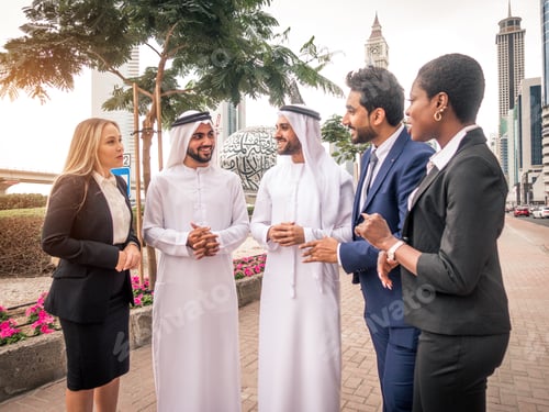 Preview: Group of businessmen in Dubai
