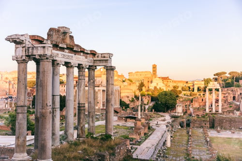 Preview: Temple of Saturn in Roman Forum - Rome