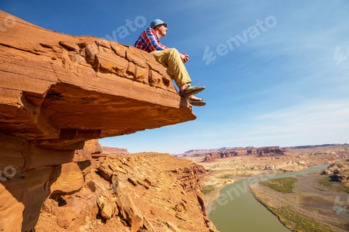Preview: Man on the cliff