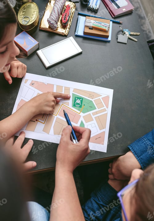 Preview: Mother explaining to her children the emergency assembly point