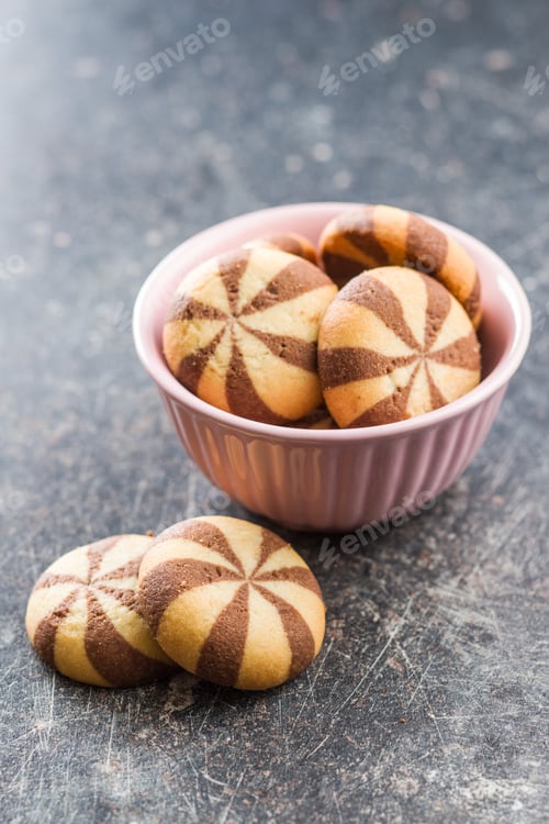 Preview: Tasty striped cookies.