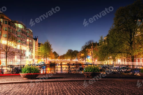 Preview: Highlighting buildings and streets Amsterdam, the Netherlands