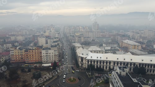 Preview: Aerial view of streets and buildings