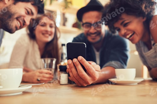 Preview: Sharing old memories on smart phone
