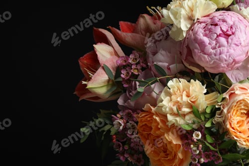 Preview: Beautiful bouquet of fresh flowers on dark background