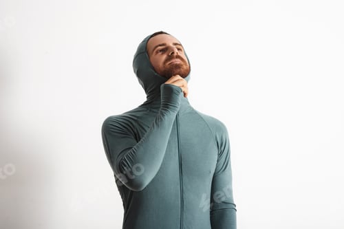 Preview: Man in thermal baselayer wear ninja suit set