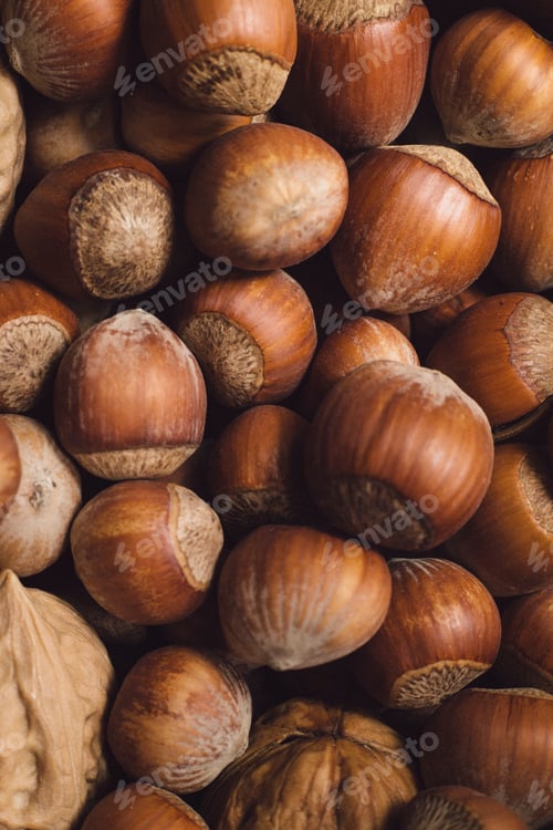 Preview: hazelnuts close up