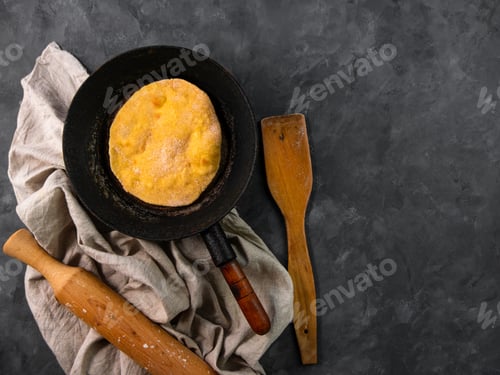 Preview: Homemade corn flatbread meal frying pan Handmade mexican tortilla wrapping Traditional latin recipe