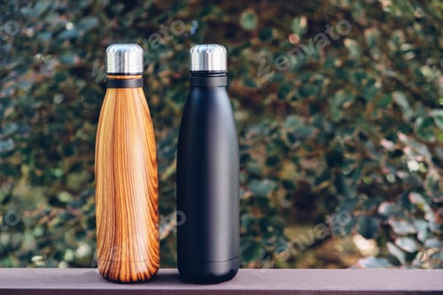 Preview: Reusable bottles.
