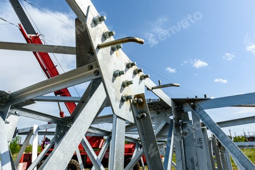 Preview: Installation of column for high-voltage electricity line