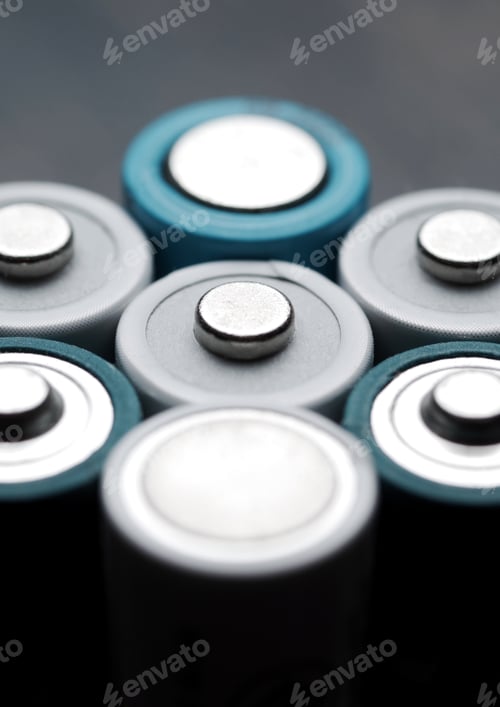 Preview: Close-up view of the positive terminals and negative terminals of the battery