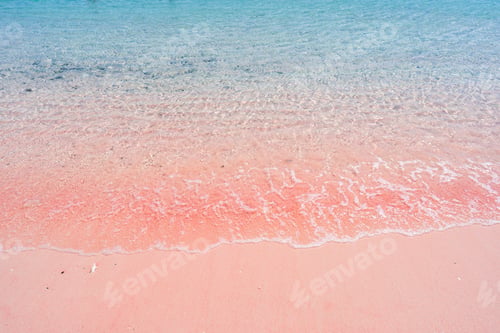 Preview: Tropical pink sandy beach with clear turquoise water at Komodo islands in Indonesia