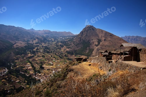Preview: Pisac archaeological site with beautiful view of Sacred Valley