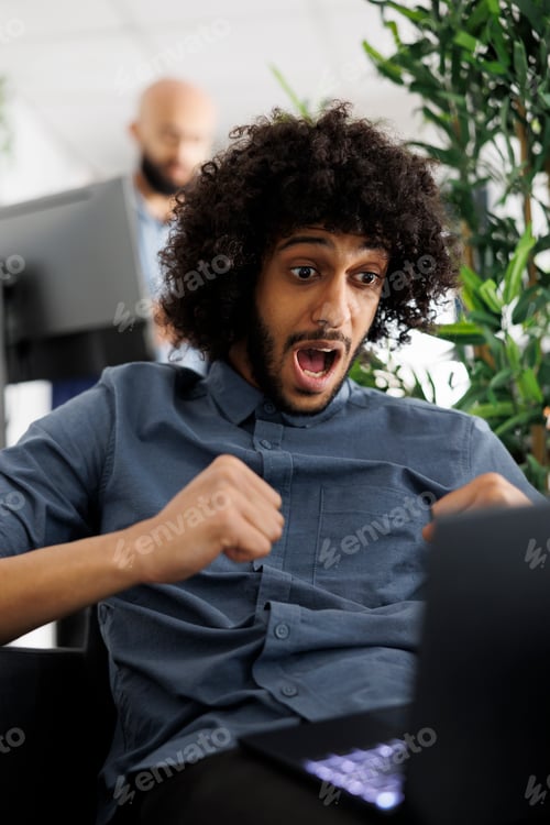 Preview: Arab company entrepreneur celebrating winning project contract