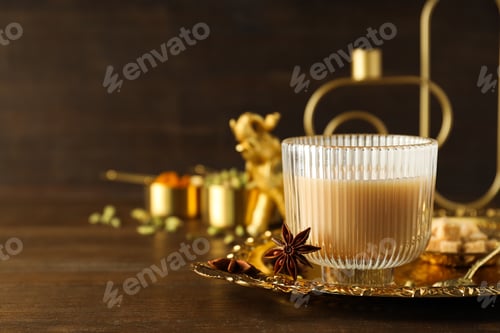 Preview: Traditional Indian hot drink with milk and spices - Masala tea