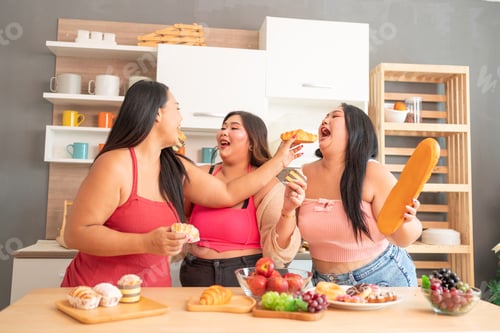 Preview: Fat asian women learn how to cook healthy meals and prepare a vegetable salad.