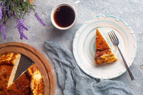 Preview: Basque burnt cheesecake homemade style, San Sebastian cake