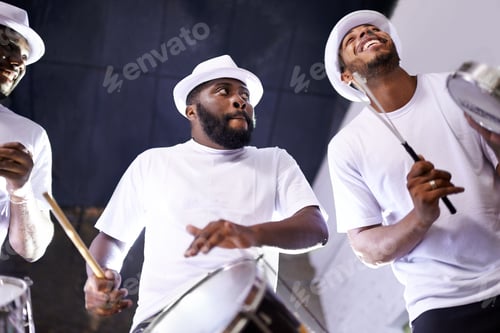 Preview: Feeling the rhythm in the drums