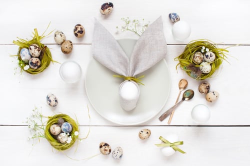 Preview: Festive White Easter Table with Decoration