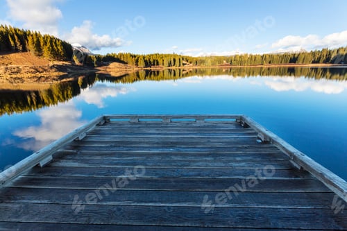 Preview: Mountains lake