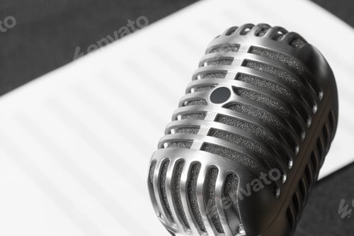 Preview: Retro microphone