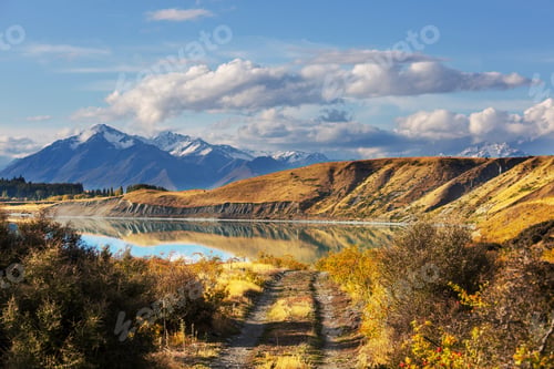 Preview: Autumn in New Zealand