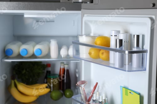 Preview: Storage of cosmetics in refrigerator door bins next to groceries