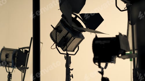 Preview: Big studio flash light on tripod and soft box