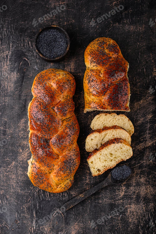 Preview: Traditional Jewish sabbath Challah bread