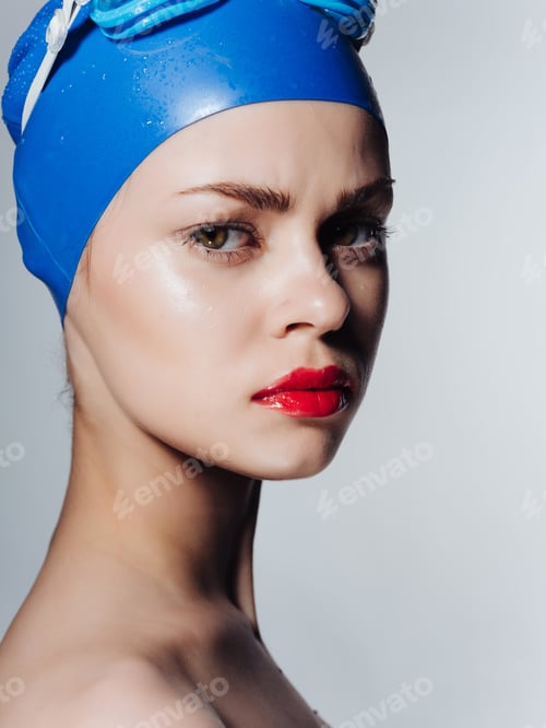 Preview: sporty woman in goggles for swimming workout fitness