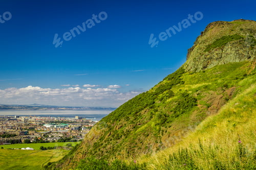 Preview: Summer green hills in Scotland
