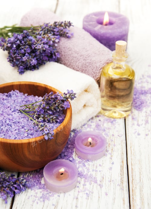 Preview: Spa products and lavender flowers
