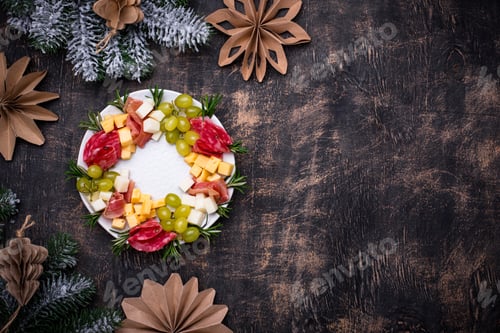 Preview: Appetizers in shape of Christmas wreath